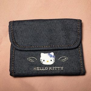 Hello kitty wallet